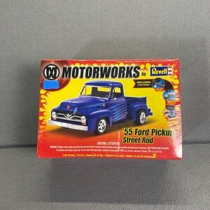 Motorworks by Revell '55 Ford Pickup Street Rod - Blue